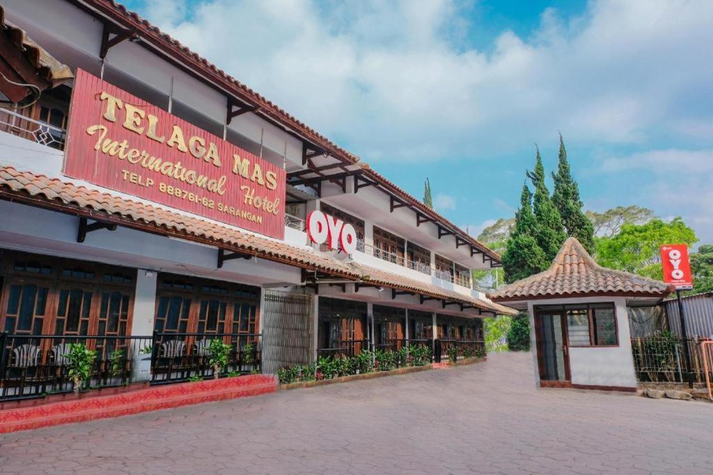 Oyo 940 Telaga Mas International Hotel Sarangan Kültér fotó