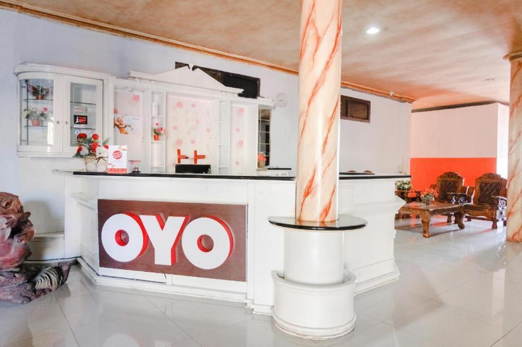 Oyo 940 Telaga Mas International Hotel Sarangan Kültér fotó